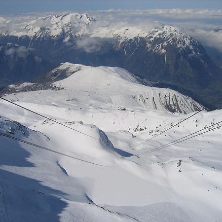 Hotel Le Dome Alpe d'Huez Eksteriør bilde